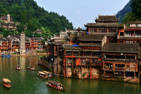 Viaggio a Shanghai con Avatar e Fenghuang