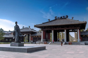 Piazza di Tanyao delle Grotte di Yungang