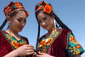 Abbigliamento dell'etnia Uygur