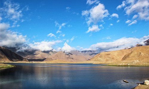 Lago Karakuri