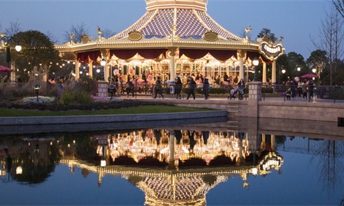 Parco divertimenti di Disneyland a Shanghai